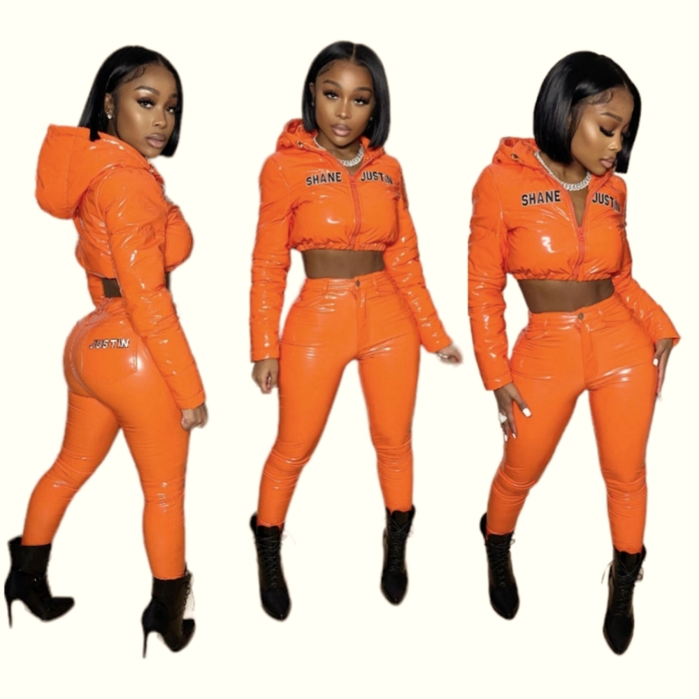 NEW! Shane Justin Wet paint Orange cropped puffer hooded jacket size L